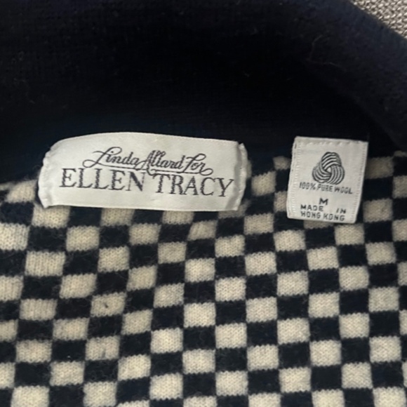 Linda Allard for Ellen Tracy Wool Sweater • Medium - Picture 3 of 9
